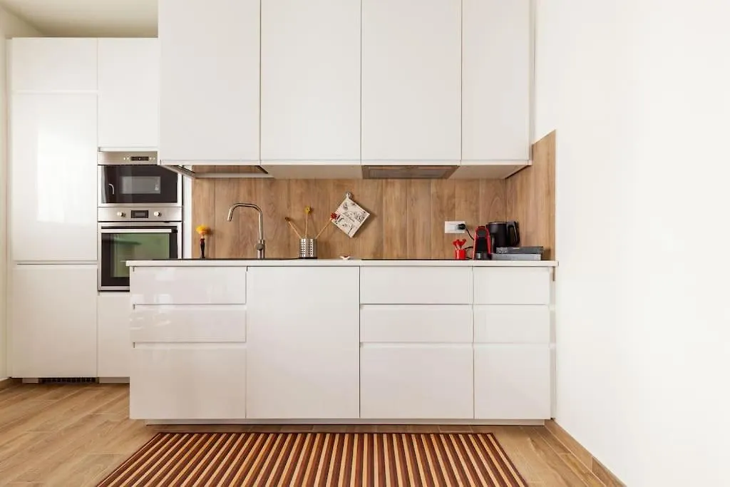 Milano Lambrate Charming Suite Vicino A Aeroporto Linate Metro4 E Ospedale San Raffaele 0*, Milan