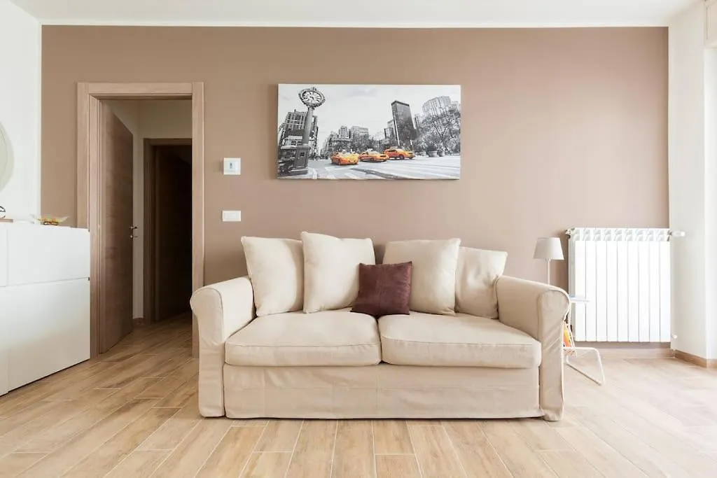Milano Lambrate Charming Suite Vicino A Aeroporto Linate Metro4 E Ospedale San Raffaele